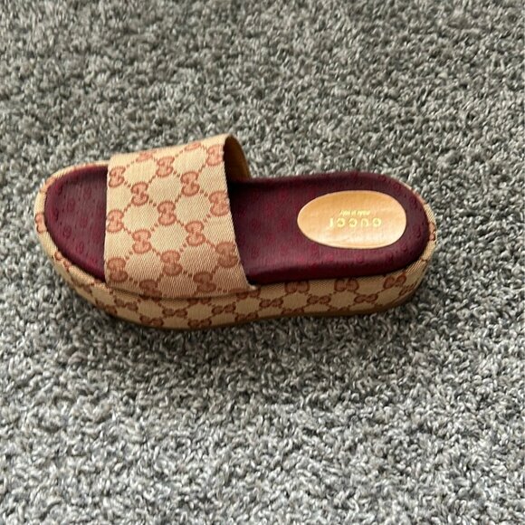 GUCCI Monogram Angelina Platform Sandals Slides - Picture 3 of 6